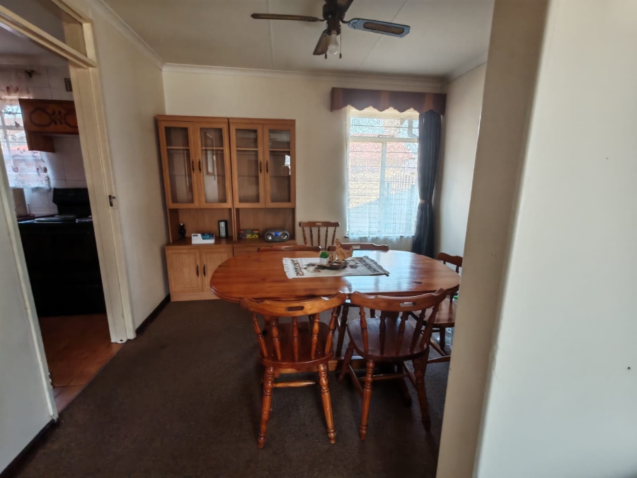 5 Bedroom Property for Sale in Sasolburg Ext 10 Free State